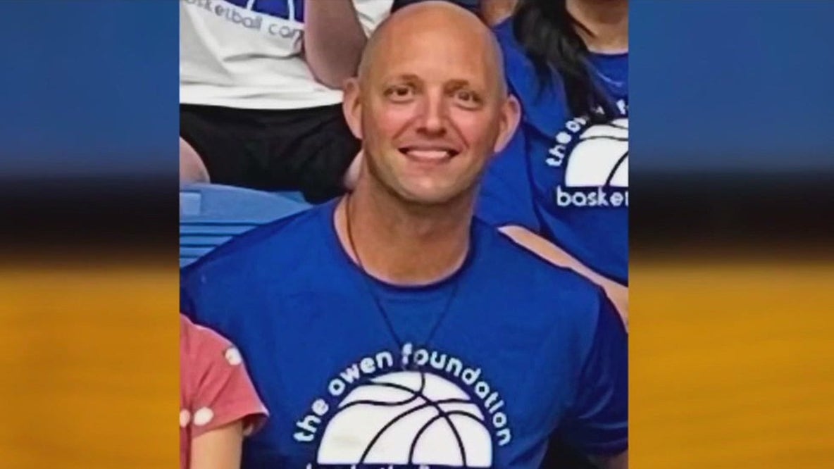 Players remember coach who died trying to rescue daughter